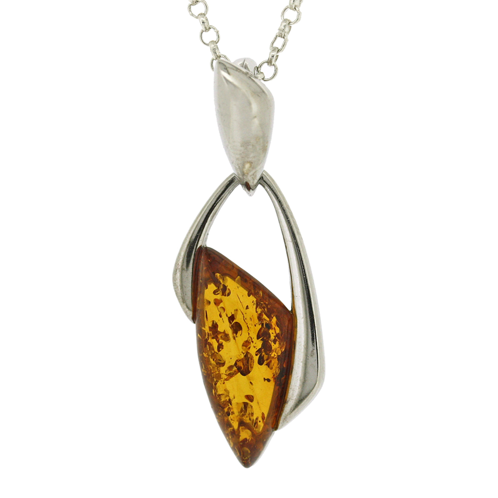 Classic Zabelle Two Triangles Pendant