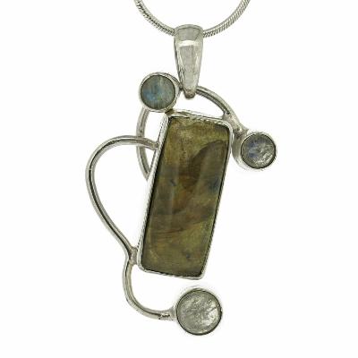 Bespoke Labradorite Pendant